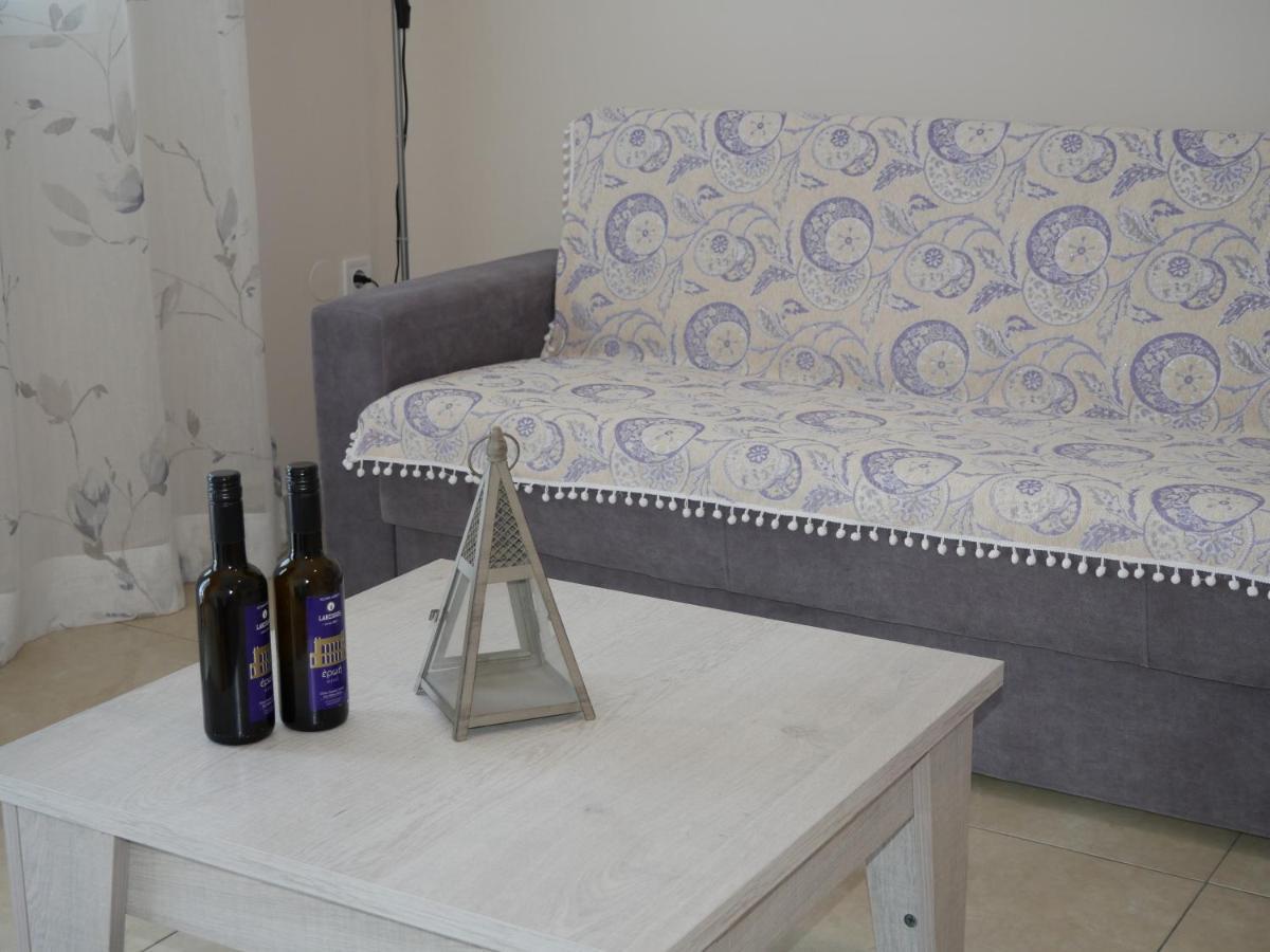 Roza'S Family House Apartment Imerovigli  Luaran gambar